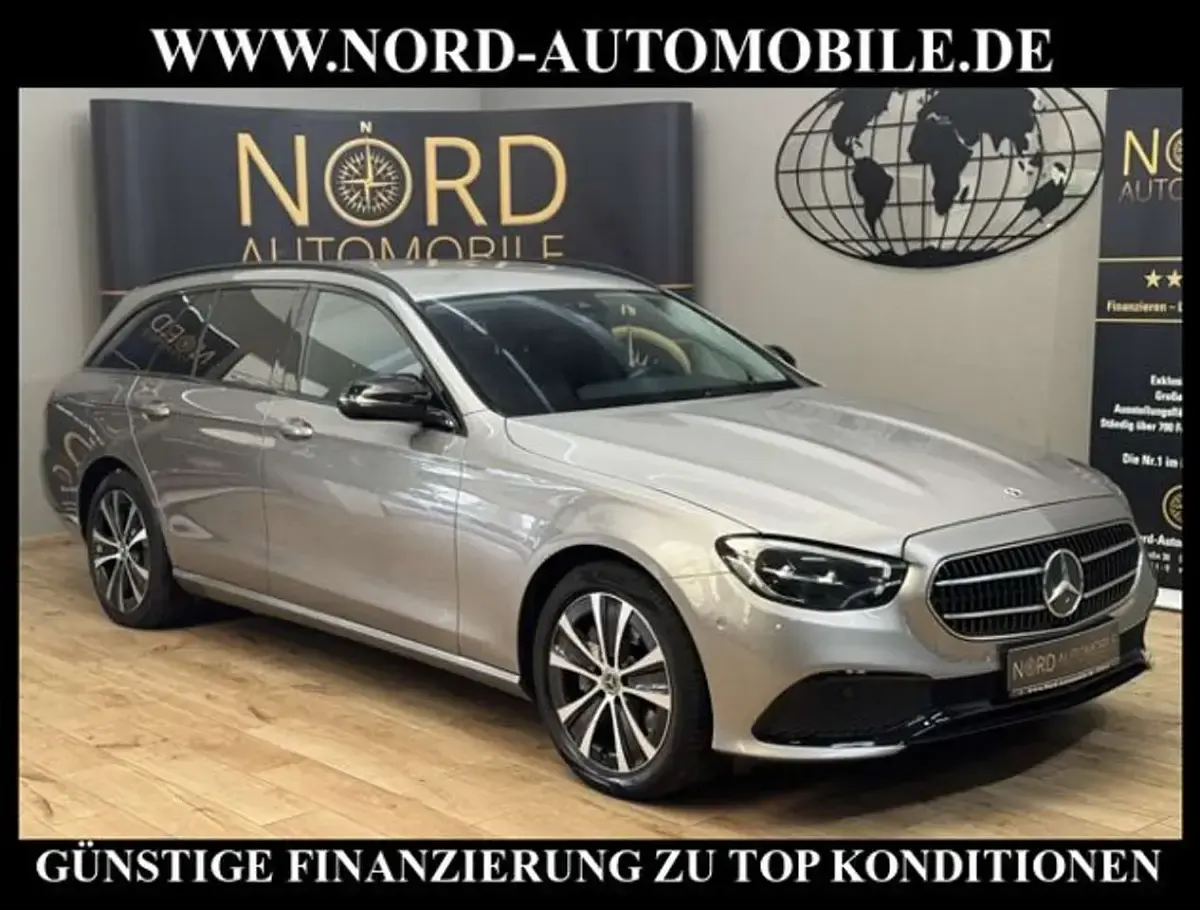 Gebraucht Mercedes E300 Avantgarde 320 PS (235 kW) 2021 Silber Kombi