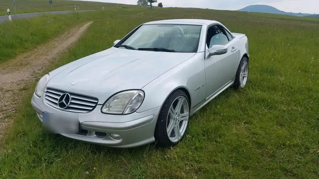Gebraucht Mercedes SLK230 194 PS (142 kW) 2001 Silber Cabrio