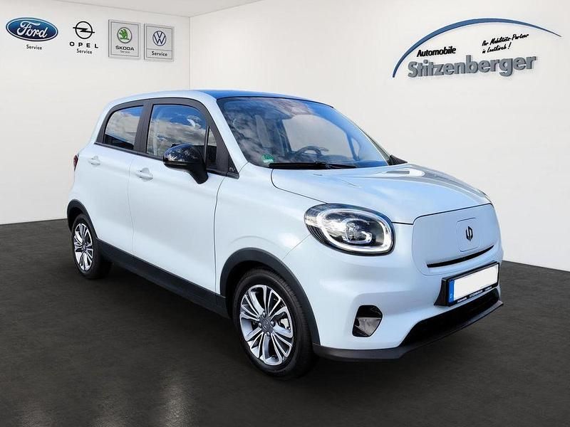 Neu Leapmotor T03 69 kW (95 PS) 2025 Glavier blue Kleinwagen