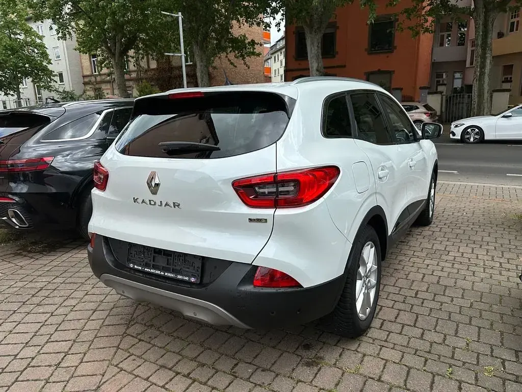 Używany Renault Kadjar XMOD 110 KM (80 kW) 2017 Biały SUV