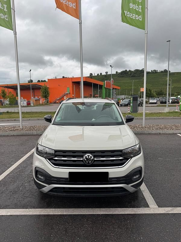Beige Gebraucht 2021 VW T-Cross Life SUV | 16.350 € (Fairer Preis) - Bild 1/4