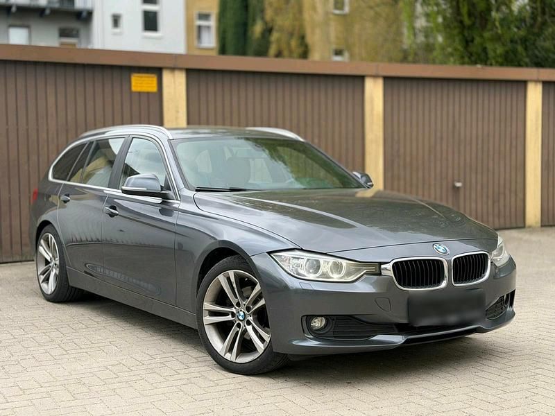 Gebraucht BMW 320 165 PS (121 kW) 2013 Kombi