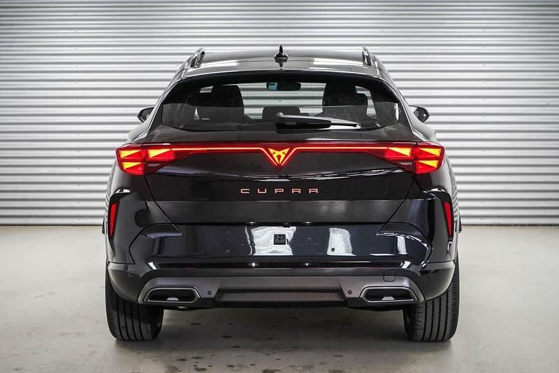 Neu Cupra Formentor 150 PS (110 kW) 2026 Midnight black metallic (0e) SUV