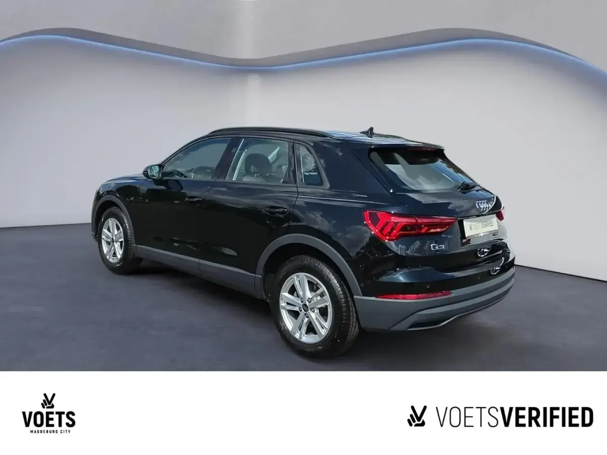 Gebraucht Audi Q3 Sport 150 PS (110 kW) 2024 Schwarz SUV