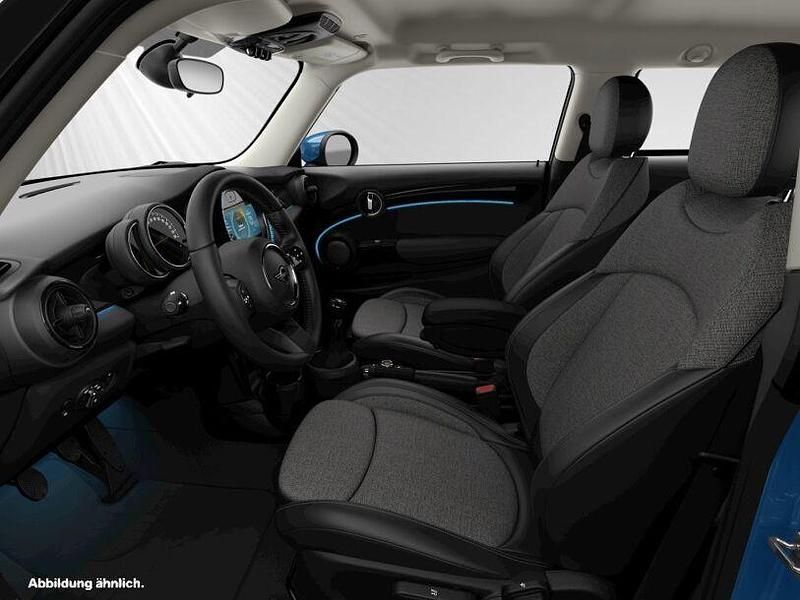 Gebraucht Mini ONE 102 PS (75 kW) 2021 Island blue metallic Kleinwagen