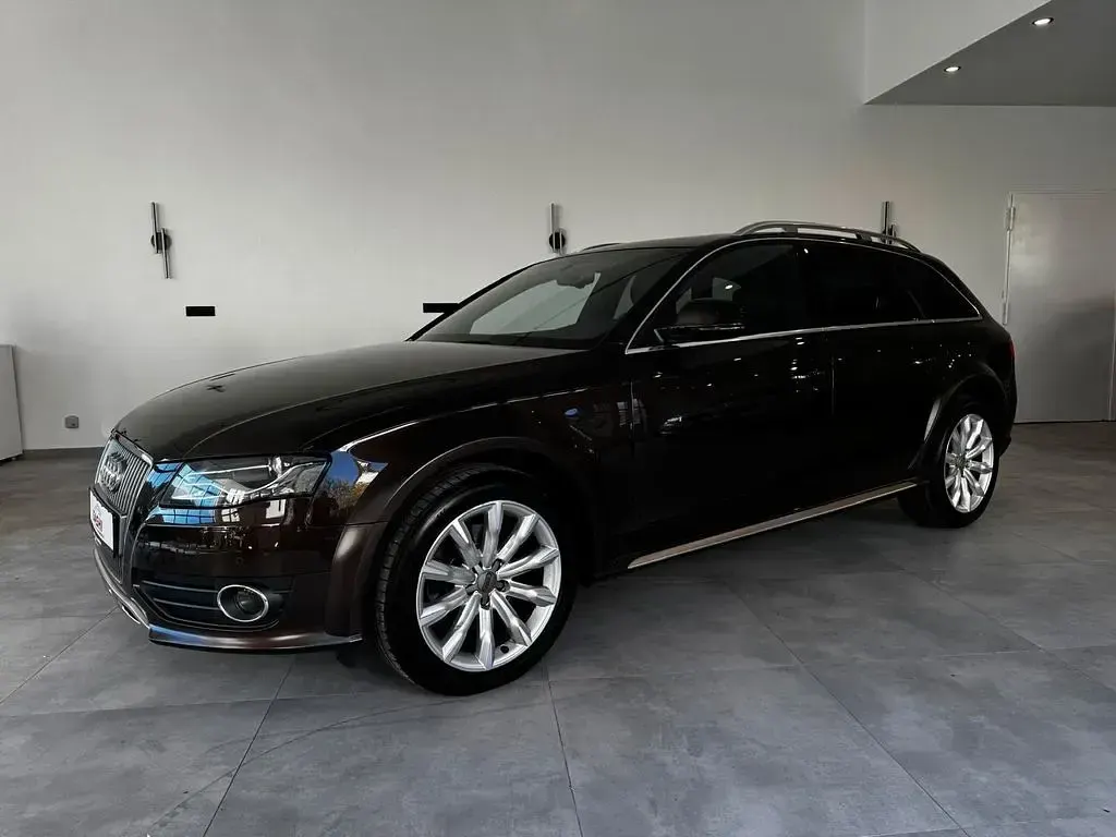 Gebraucht Audi A4 Allroad Sport 239 PS (175 kW) 2010 Teakbraun metallic Kombi