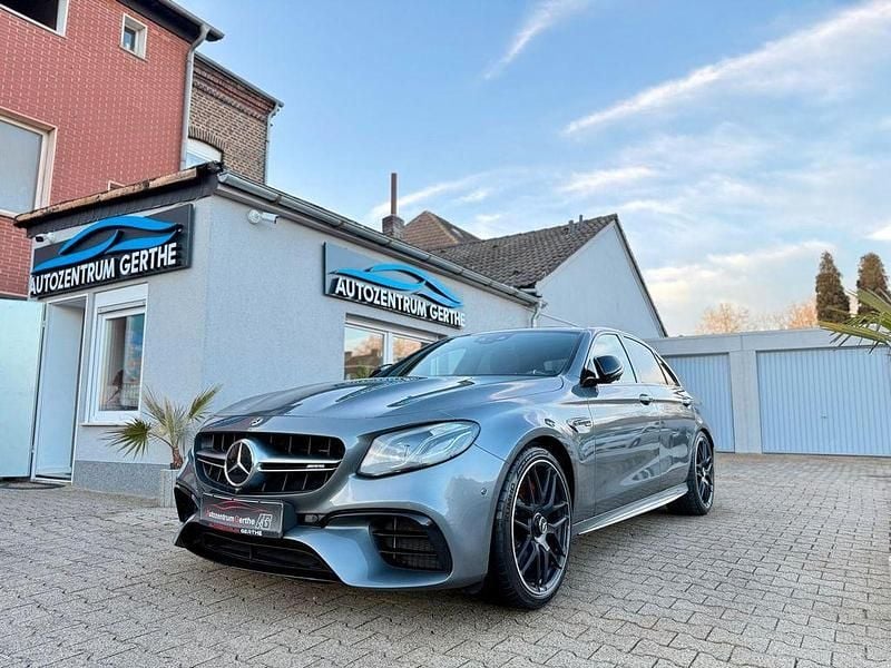 Gebraucht Mercedes E63S AMG AMG 612 PS (450 kW) 2017 Grau Limousine