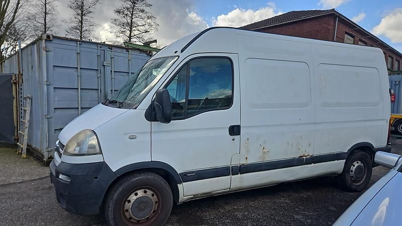Gebraucht Renault Master 120 PS (88 kW) 2006 Weiß Van