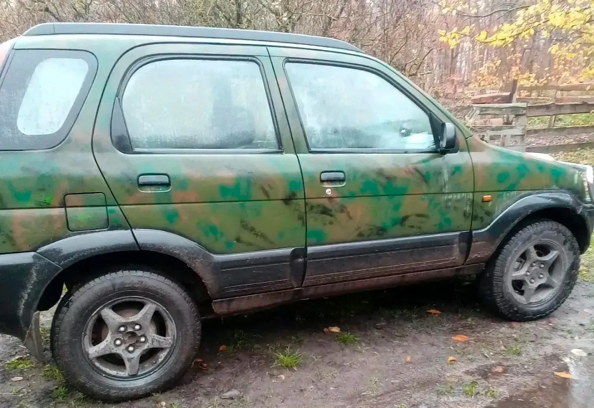 Gebraucht Daihatsu Terios 83 PS (61 kW) 2000 Schwarz SUV