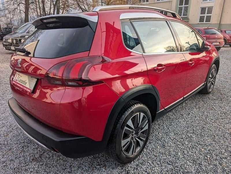 Gebraucht Peugeot 2008 Allure 120 PS (88 kW) 2017 Rot SUV