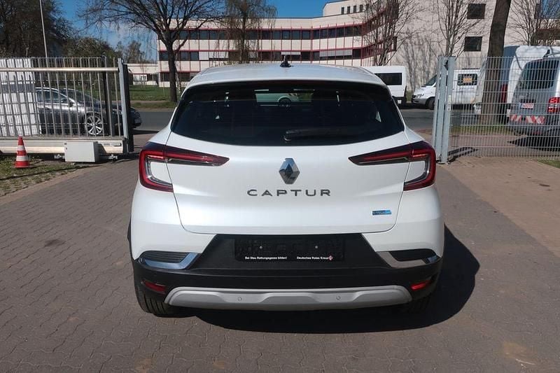Gebraucht Renault Captur Intens 92 PS (67 kW) 2022 Weiß SUV