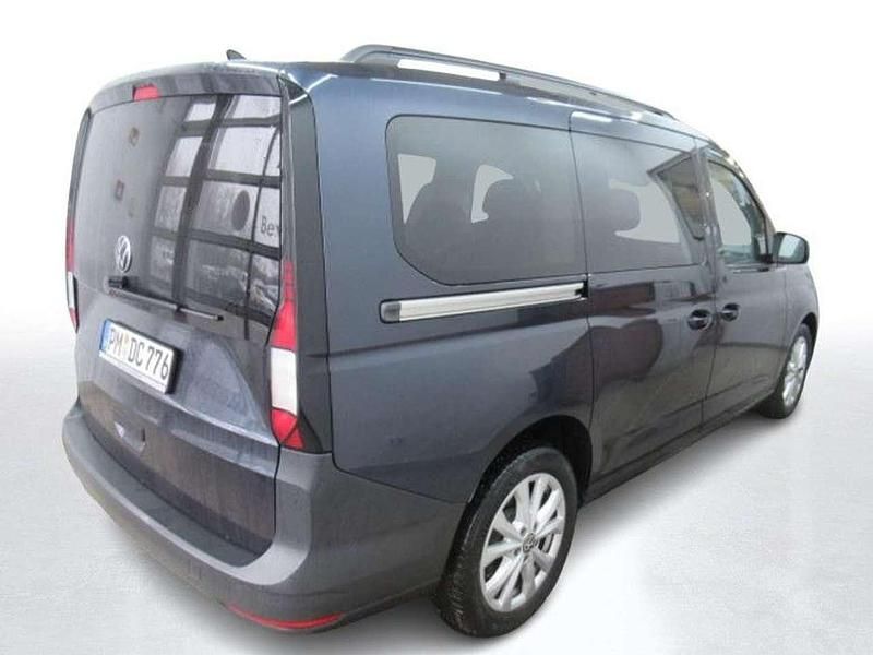 Gebraucht VW Caddy 122 PS (89 kW) 2022 Starlight blue metallic Van / Kleinbus