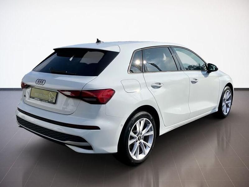 Gebraucht Audi A3 Ambiente 116 PS (85 kW) 2025 Arkonaweiß Limousine