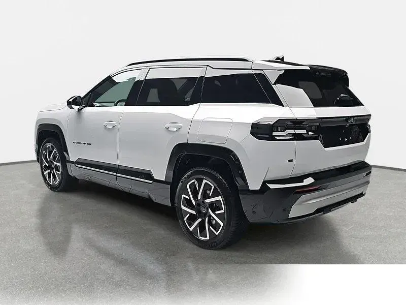 Neu Jeep Compass 156 kW (213 PS) 2026 Metallic SUV