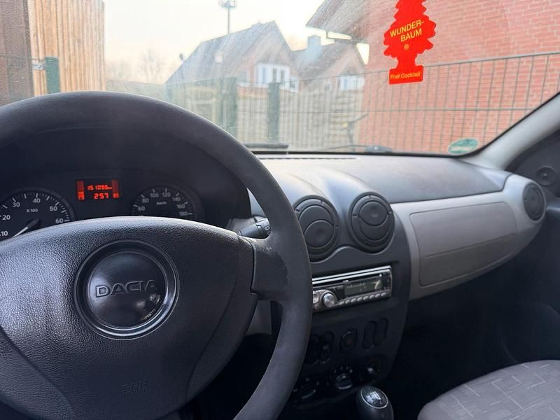 Gebraucht Dacia Sandero 75 PS (55 kW) 2009 Andere farben Kleinwagen