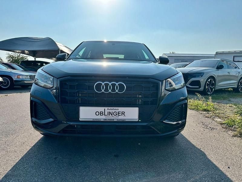 Gebraucht Audi Q2 Advanced 116 PS (85 kW) 2023 Manhattangrau SUV