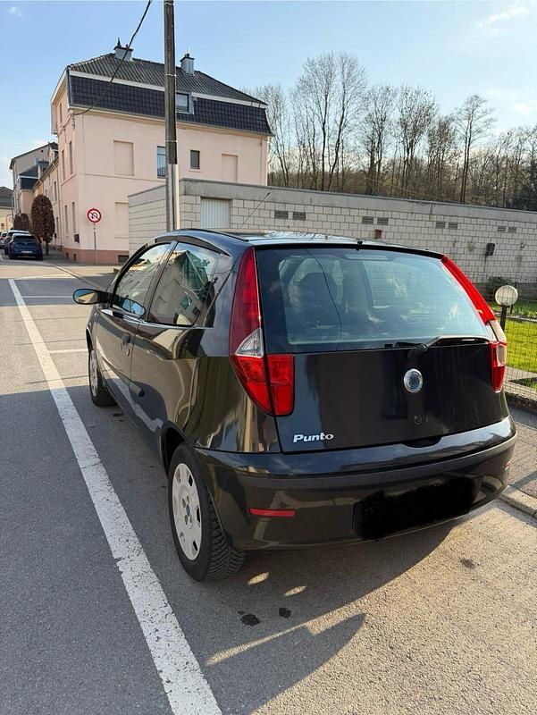 Gebraucht Fiat Punto 60 PS (44 kW) 2007 Schwarz Kleinwagen
