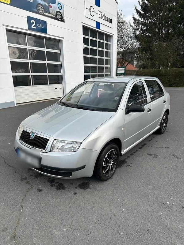 Gebraucht Skoda Fabia 65 PS (47 kW) 2002 Silber Kleinwagen