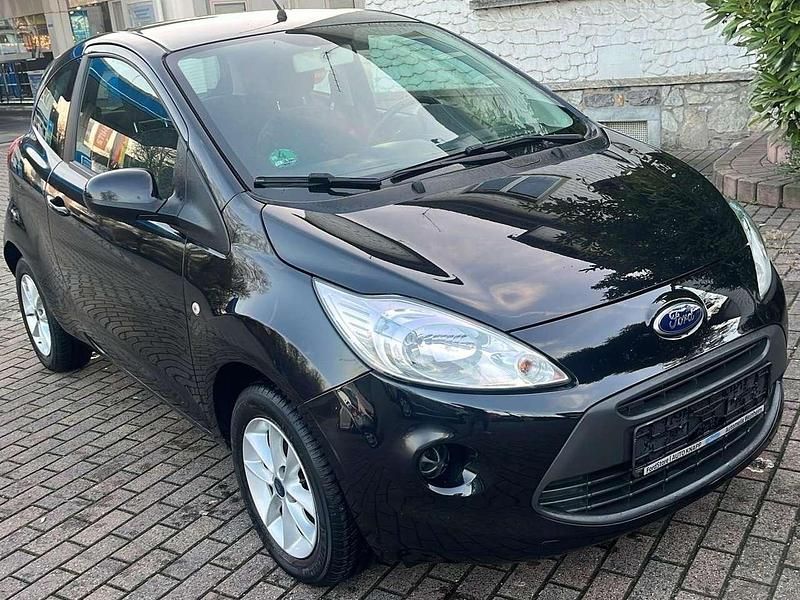 Gebraucht Ford Ka Champions Edition 69 PS (50 kW) 2012 Midnightschwarz metallic Kleinwagen