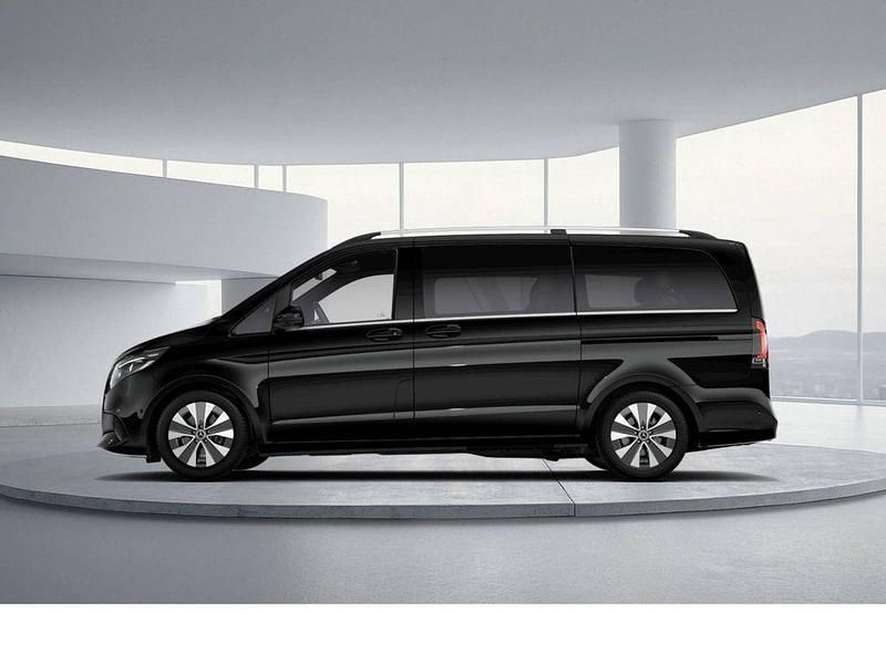 Gebraucht Mercedes V300 Avantgarde 237 PS (174 kW) 2025 Schwarz Van / Kleinbus