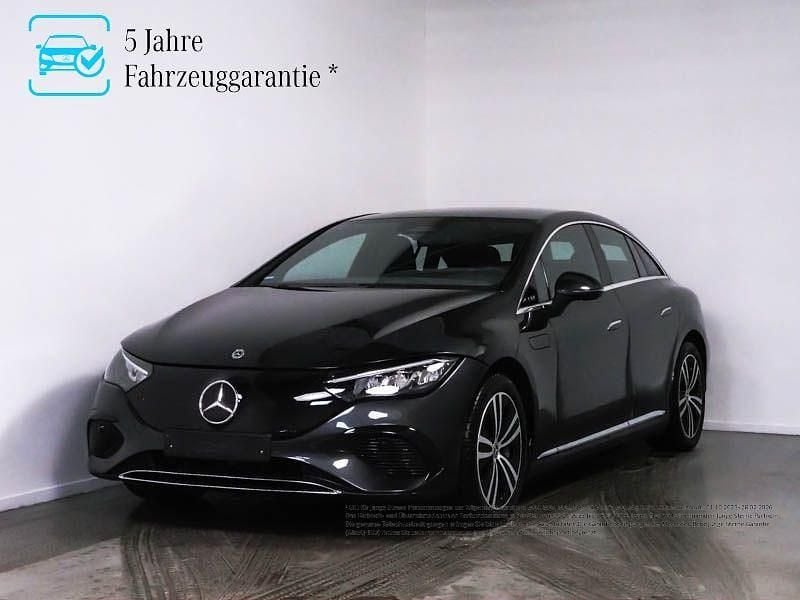 Gebraucht Mercedes EQE300 Electric Art 180 kW (245 PS) 2024 Metalliclack graphitgrau Limousine