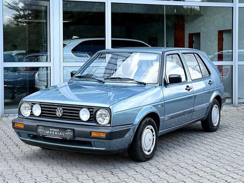 Blau Gebraucht 1990 VW Golf Limousine | 7.950 € - Bild 1/4