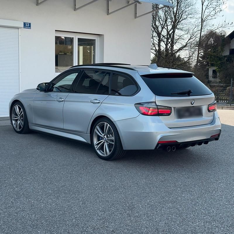 Gebraucht BMW 330 M Performance 258 PS (189 kW) 2017 Silber Kombi