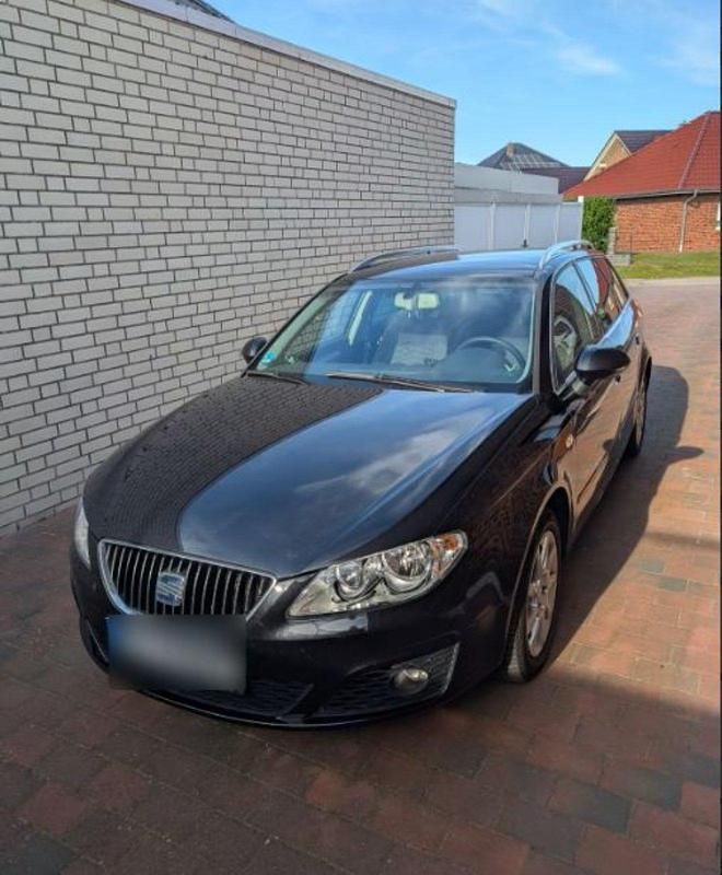Schwarz Gebraucht 2011 Seat Exeo Kombi | 7.199 € (Teuer) - Bild 1/4