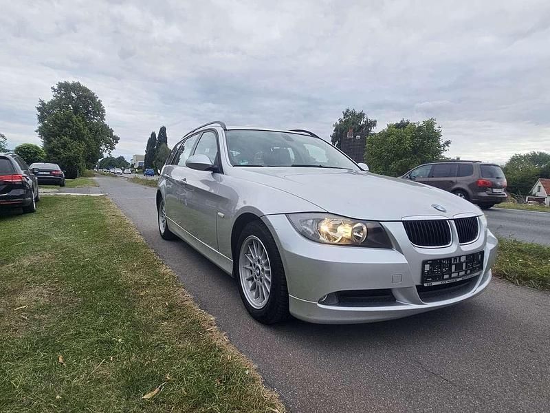 Gebraucht 2007 BMW 320 Kombi | 2.750 € (Guter Preis) - Bild 1/4
