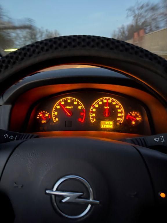 Gebraucht Opel Vectra 122 PS (89 kW) 2002 Silber Limousine