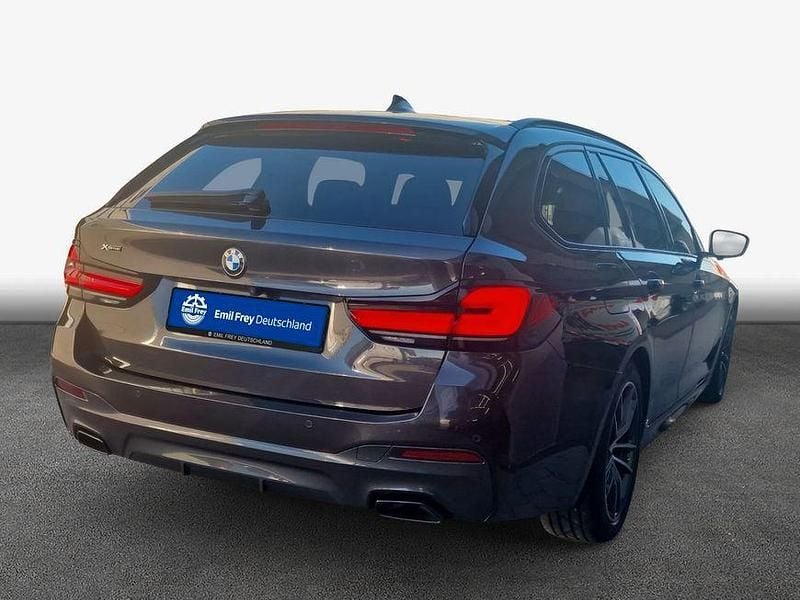 Gebraucht BMW 540 Performance 340 PS (250 kW) 2022 Grau Kombi