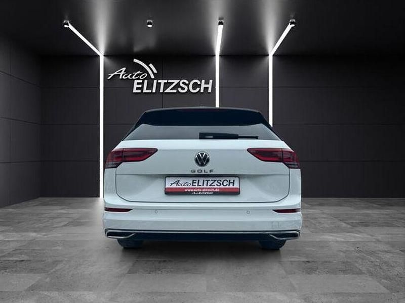 Gebraucht VW Golf VIII Active 150 PS (110 kW) 2022 Pure white Kombi