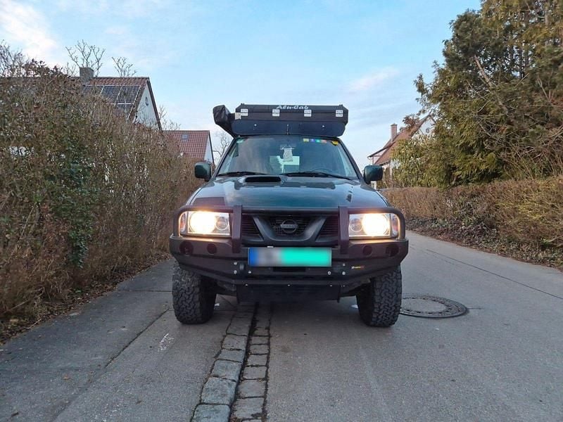 Gebraucht Nissan Terrano 154 PS (113 kW) 2004 Grün SUV