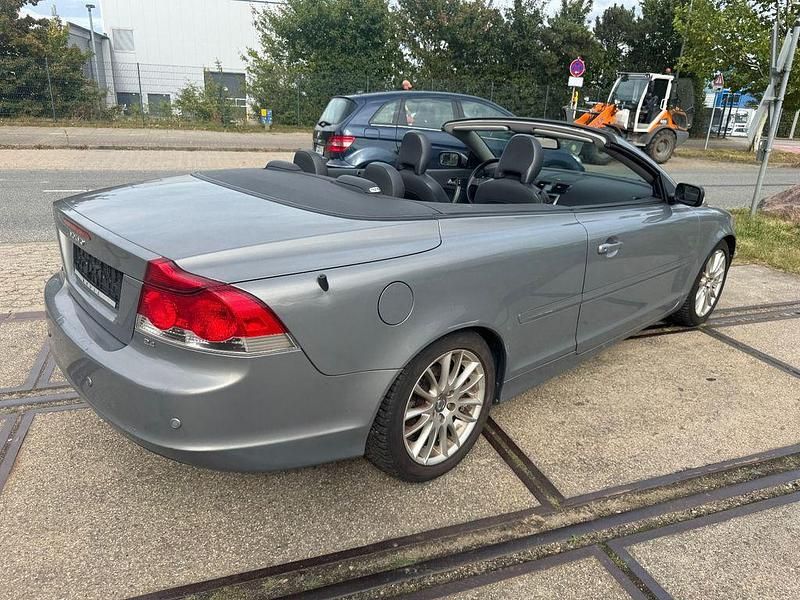 Gebraucht Volvo C70 Momentum 170 PS (125 kW) 2007 Grau Cabrio