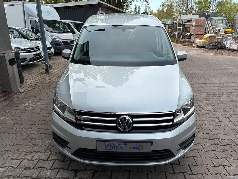 Gebraucht VW Caddy Comfortline 122 PS (89 kW) 2016 Silber Van / Kleinbus
