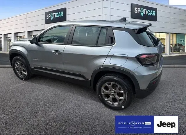 Neu Jeep Avenger Summit 101 PS (74 kW) 2025 Grau SUV