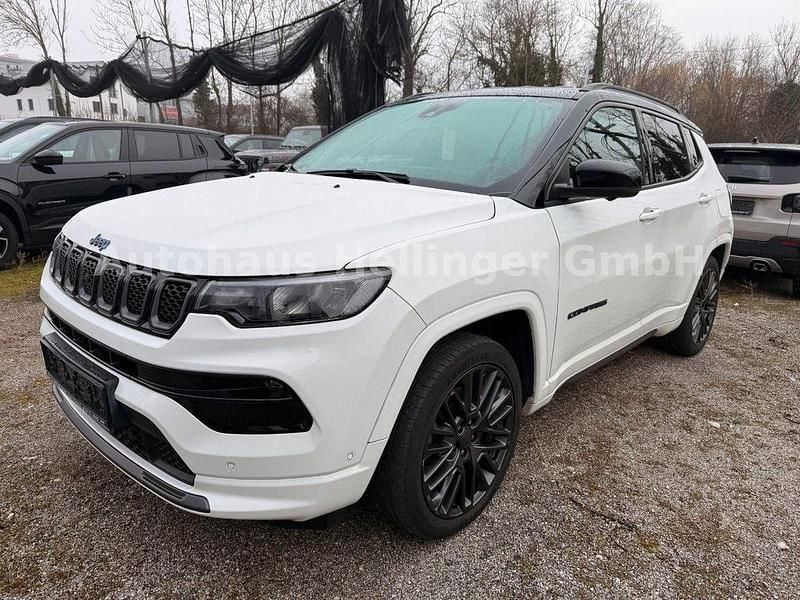 Gebraucht Jeep Compass 241 PS (177 kW) 2022 Weiß SUV