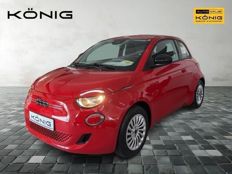 Rot Gebraucht 2025 Fiat 500e Red Kleinwagen | 26.189 € (Fairer Preis) - Bild 1/4
