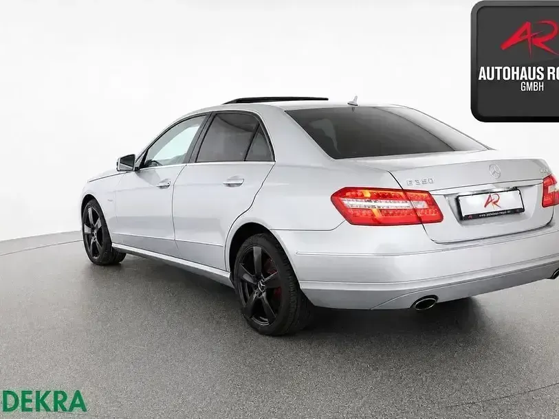 Gebraucht Mercedes E350 Elegance 231 PS (169 kW) 2009 Iridiumsilber Limousine