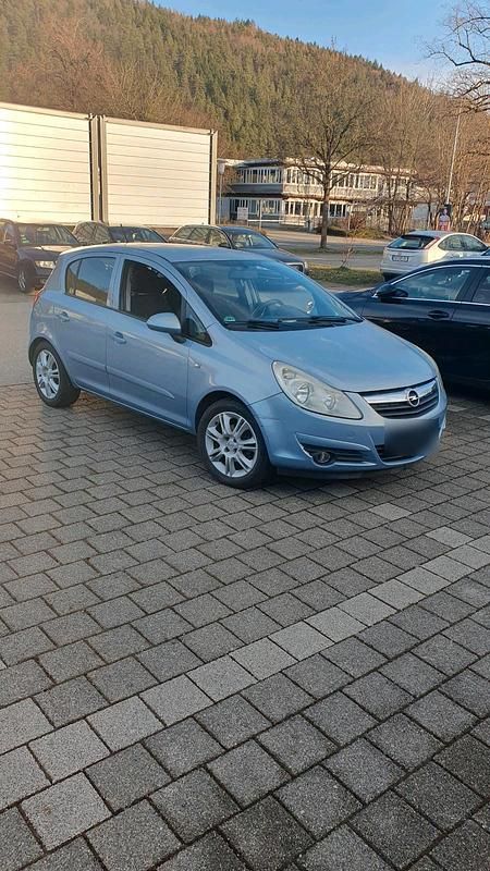 Second-hand Opel Corsa 80 CP (58 kW) 2007 Maro Hatchback