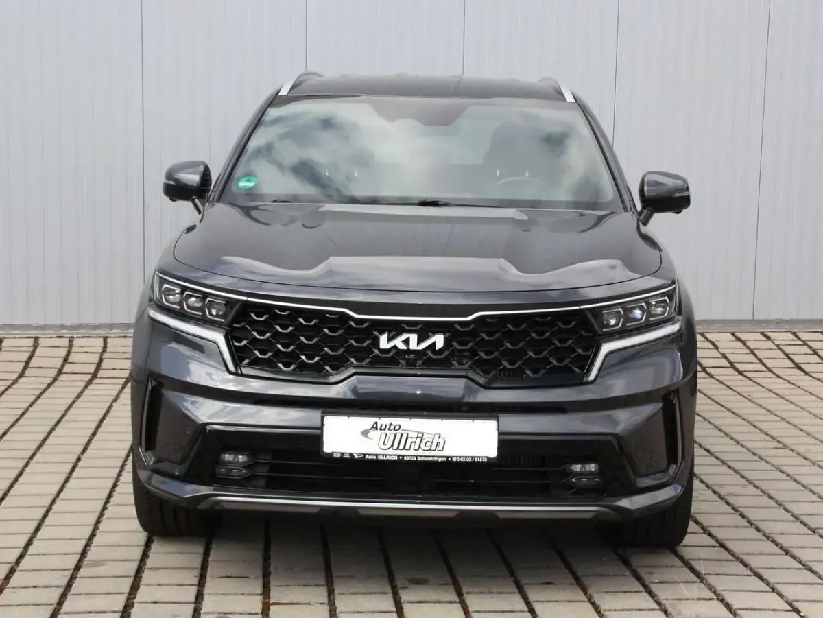 Gebraucht Kia Sorento Platinum 201 PS (147 kW) 2021 (abt) graphite met. SUV
