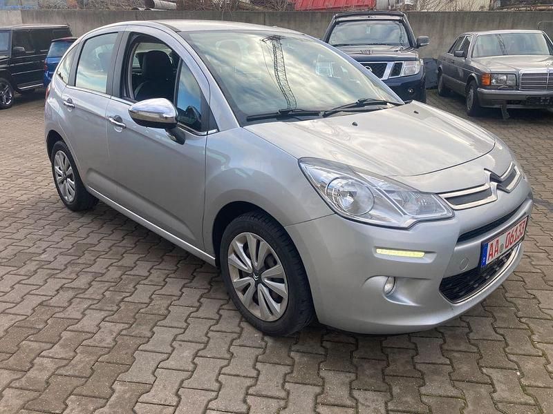 Gebraucht Citroën C3 SELECTION 68 PS (50 kW) 2014 Silber Limousine