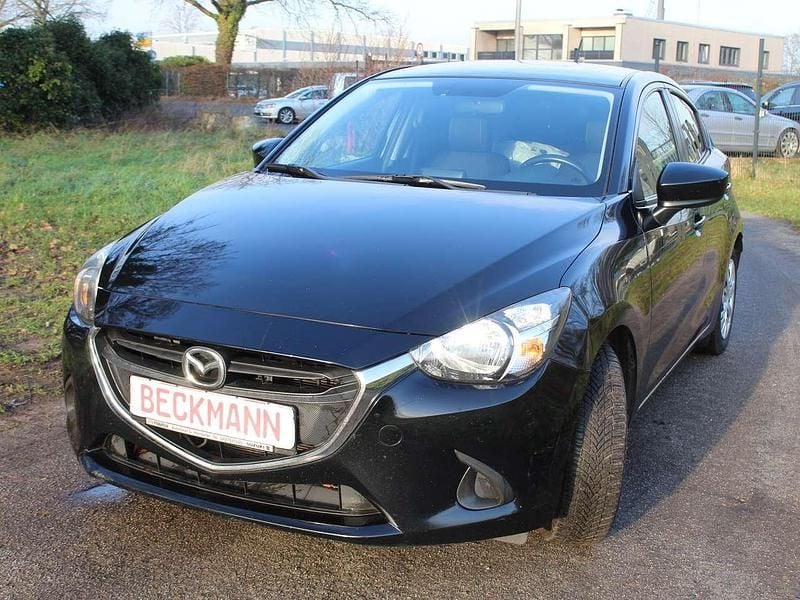 Onyxschwarz metallic Gebraucht 2017 Mazda 2 Center-Line Kleinwagen | 5.399 € (Superpreis) - Bild 1/4