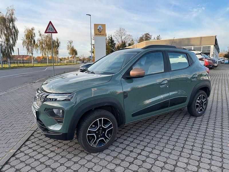 Grün Gebraucht 2023 Dacia Spring Extreme Kleinwagen | 15.985 € (Etwas zu teuer) - Bild 1/4