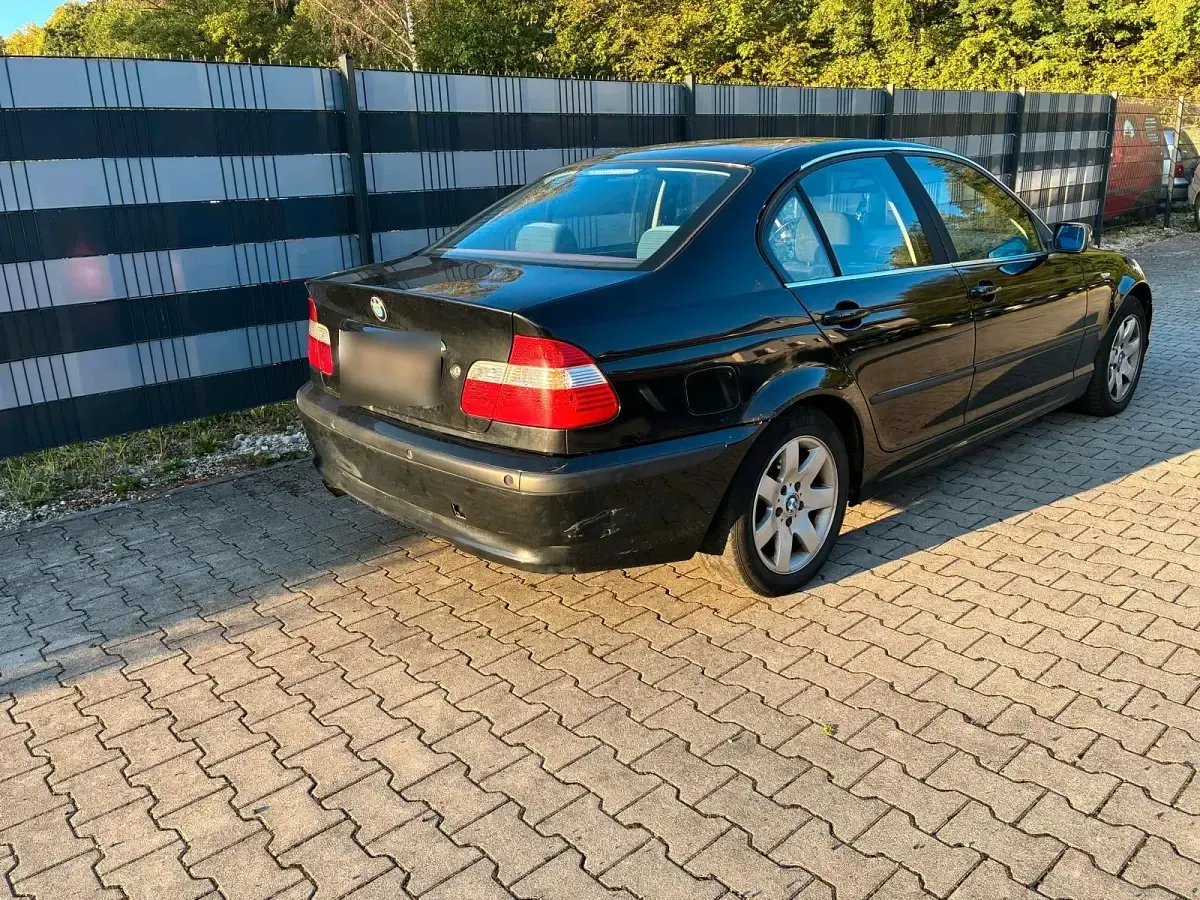 Gebraucht BMW 320 170 PS (125 kW) 2003 Limousine