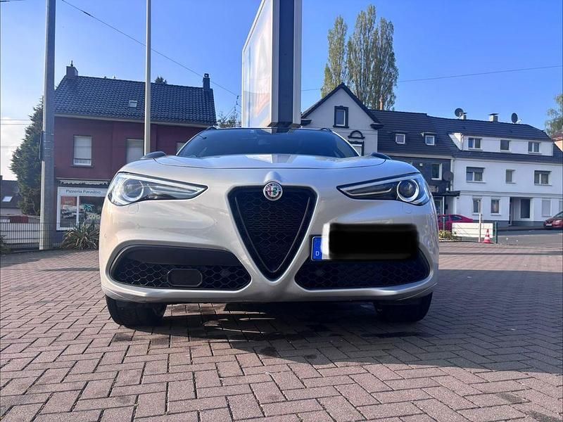Gebraucht Alfa Romeo Stelvio Veloce 280 PS (205 kW) 2020 Silber SUV