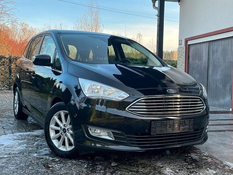 Schwarz Gebraucht 2015 Ford Grand C-Max Titanium Van / Kleinbus | 6.999 € (Superpreis) - Bild 1/4