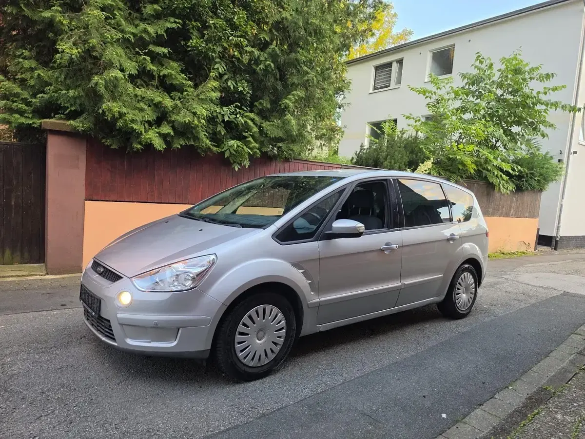 Gebraucht Ford S-MAX 2008 Silber Van / Kleinbus