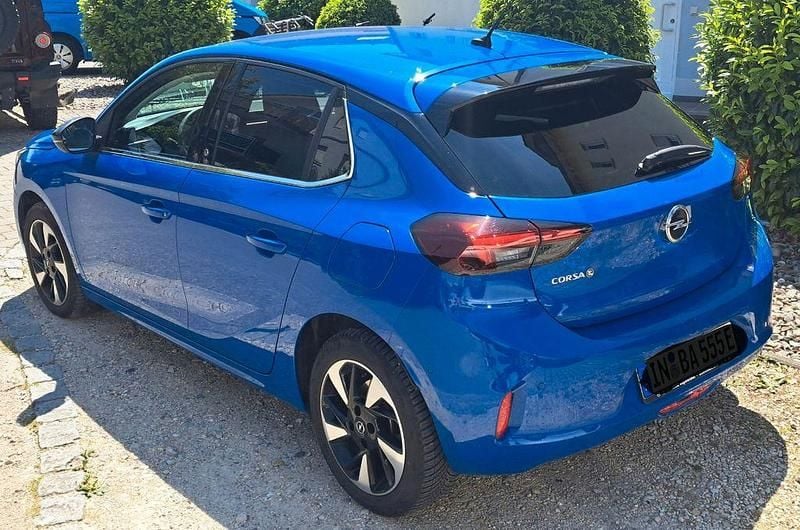 Gebraucht Opel Corsa-e Elegance 100 kW (136 PS) 2023 Blau Kleinwagen