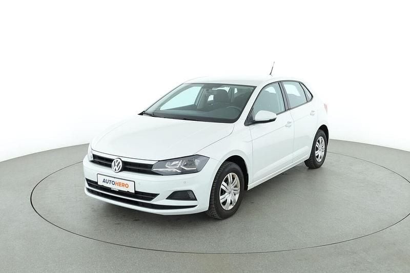 Weiß Gebraucht 2018 VW Polo Trendline Limousine | 9.090 € (Guter Preis) - Bild 1/3